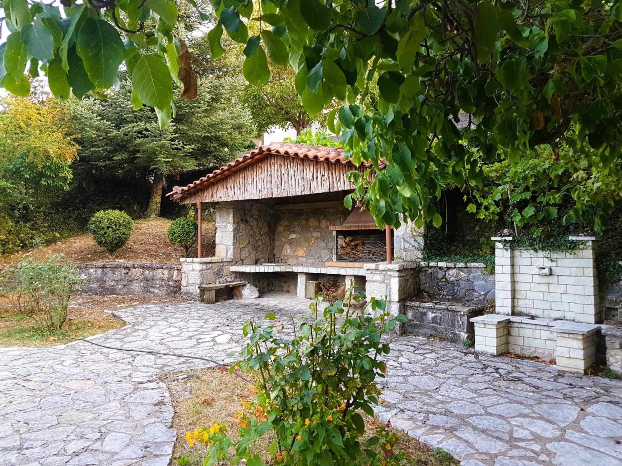 Το Αλώνι Apartment Vlacherna Exterior photo